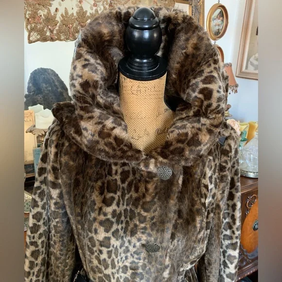 Vintage Amazing Sexy Classy Boho Soft Faux Fur Leopard Print High Collared Coat - Picture 3 of 16